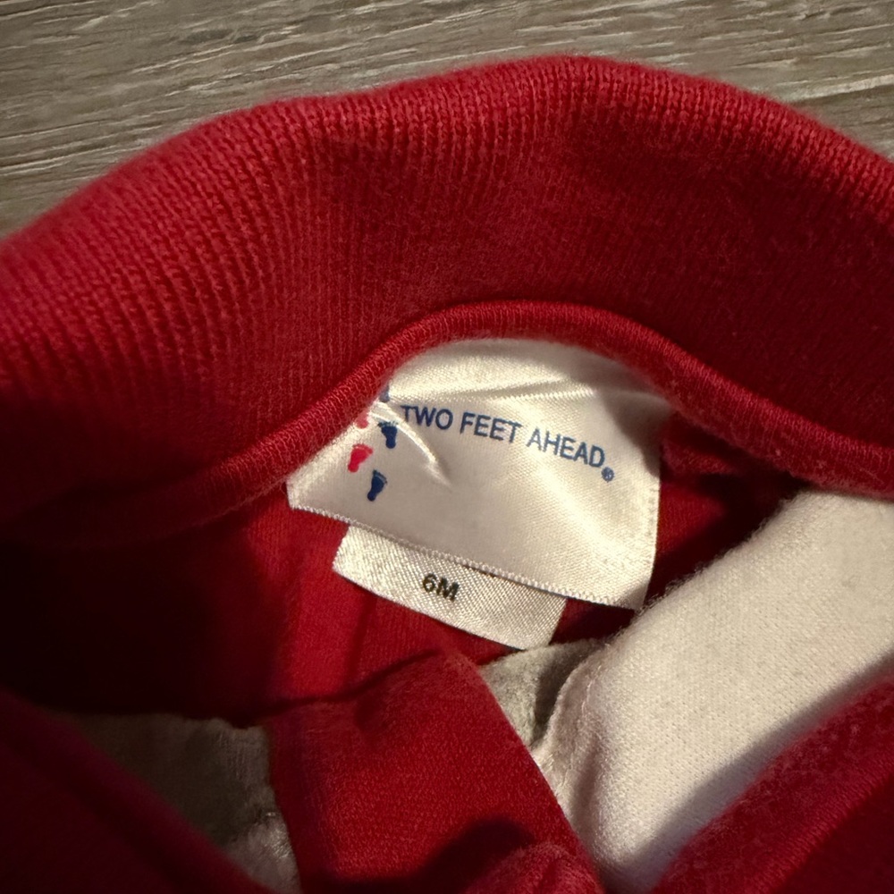 Alabama Crimson Tide onesie - Picture 2 of 4